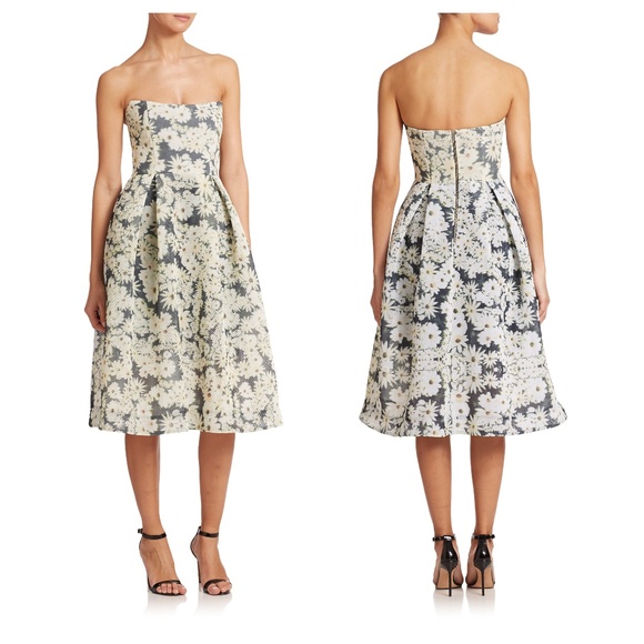 NICHOLAS Dresses & Skirts - NICHOLAS Daisy Floral Mesh Ball Dress